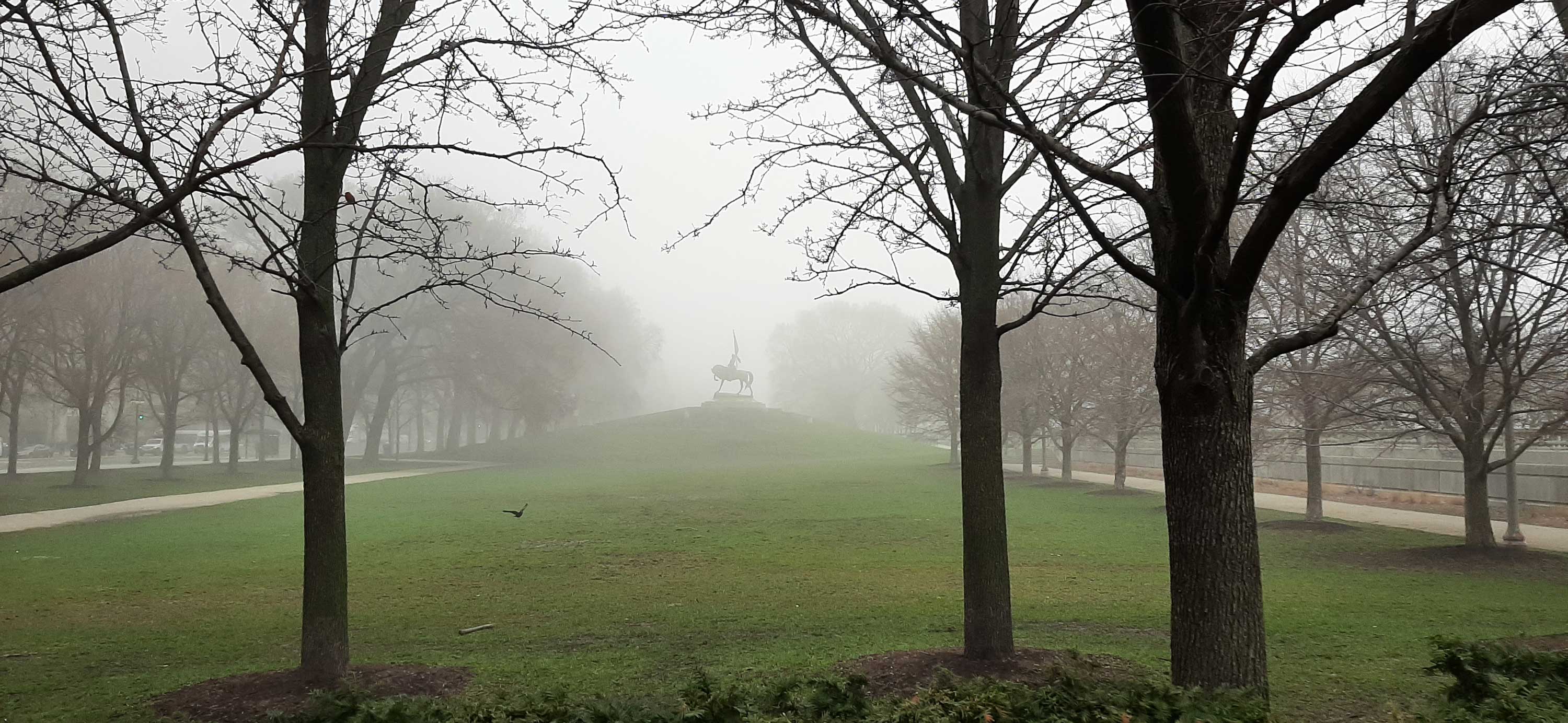 Lakefront Trail statue Michigan Avenue Chicago